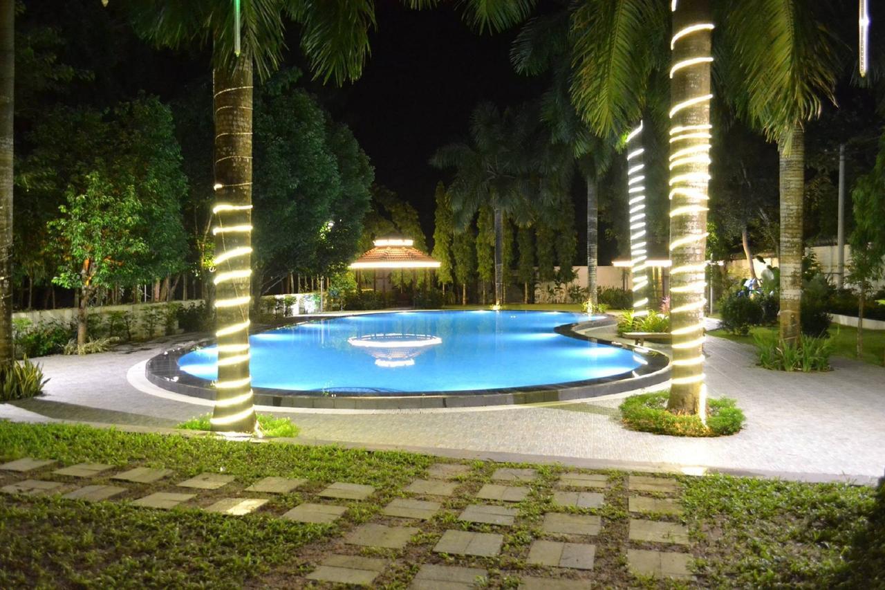 Famous Hotel Bago Pegu Exterior foto