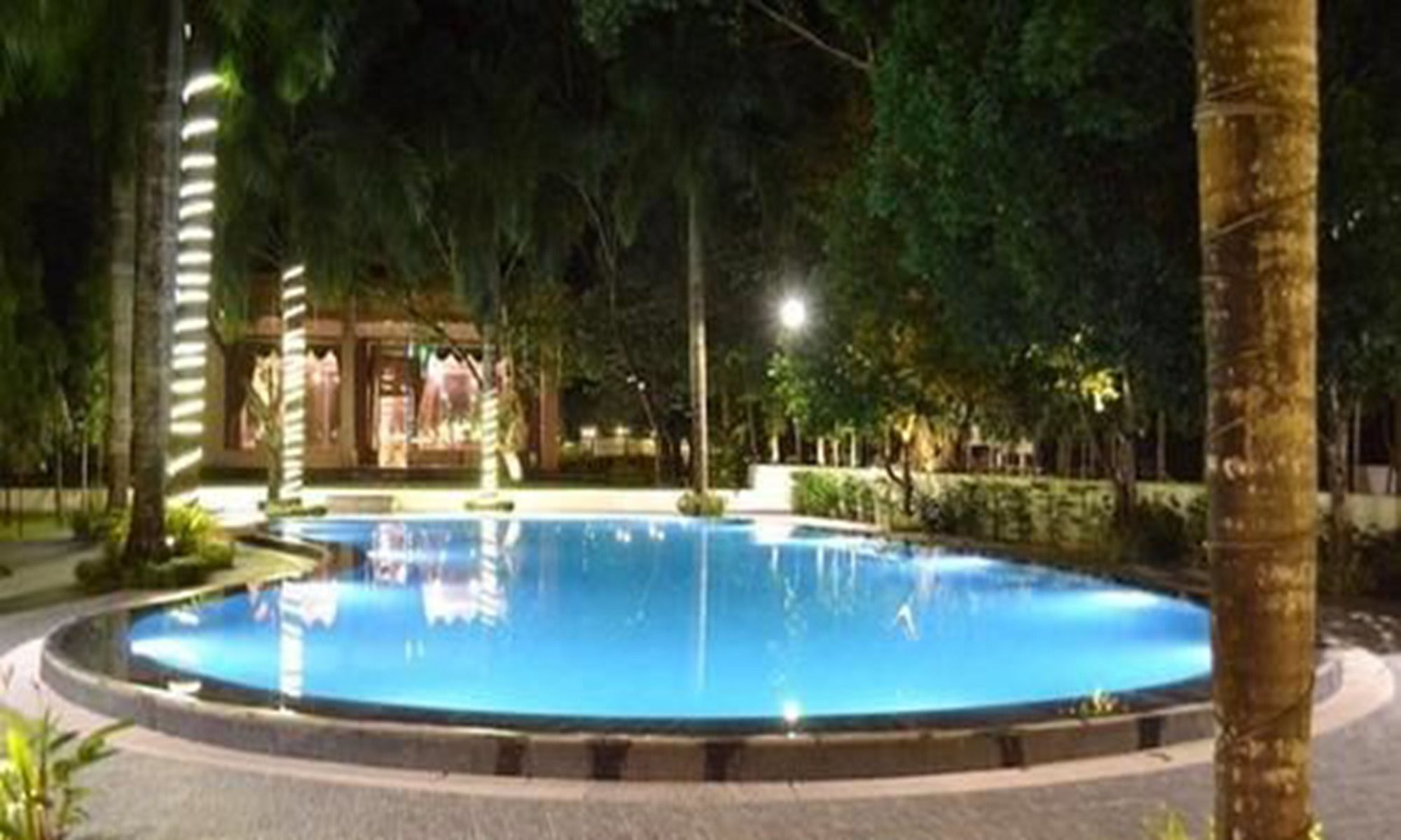 Famous Hotel Bago Pegu Exterior foto
