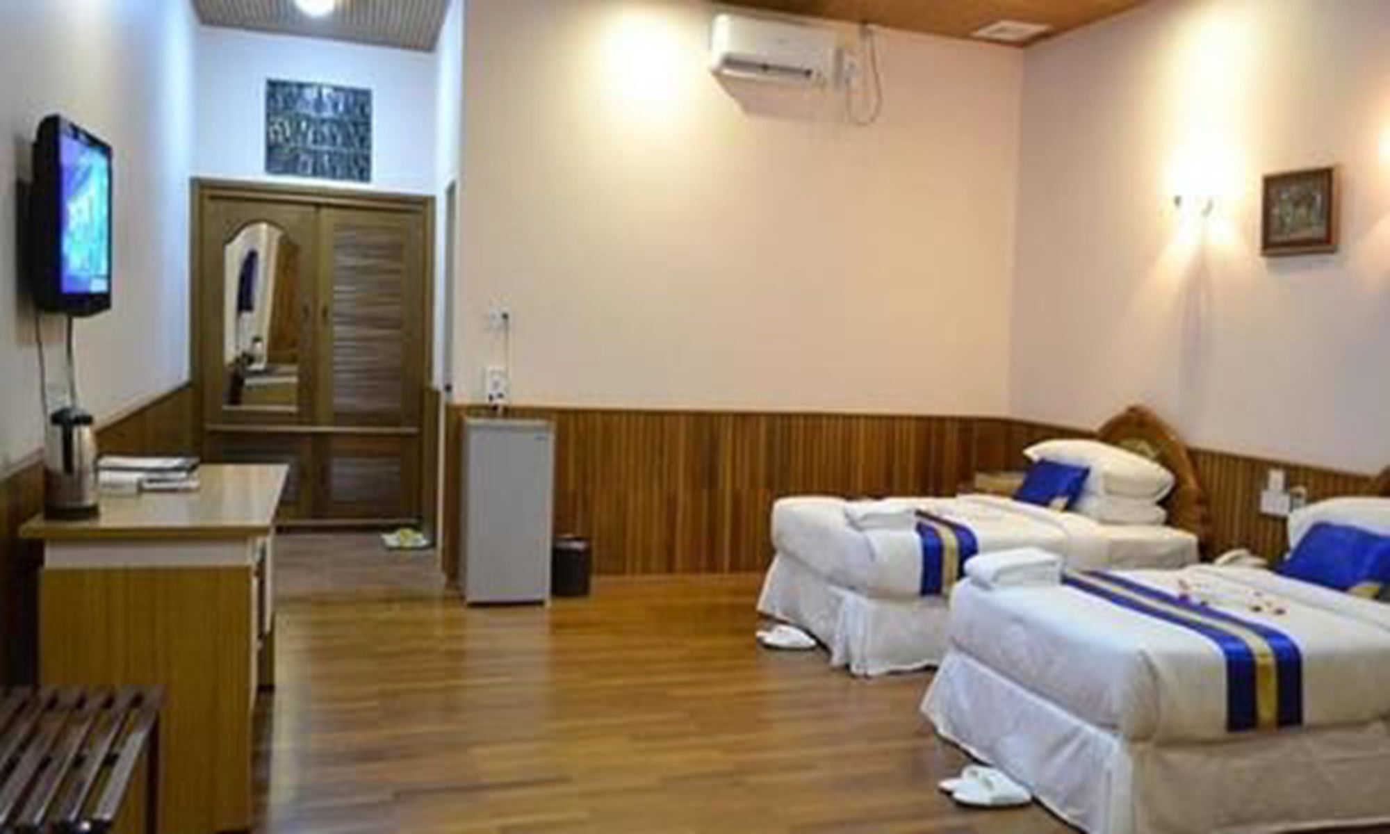 Famous Hotel Bago Pegu Exterior foto